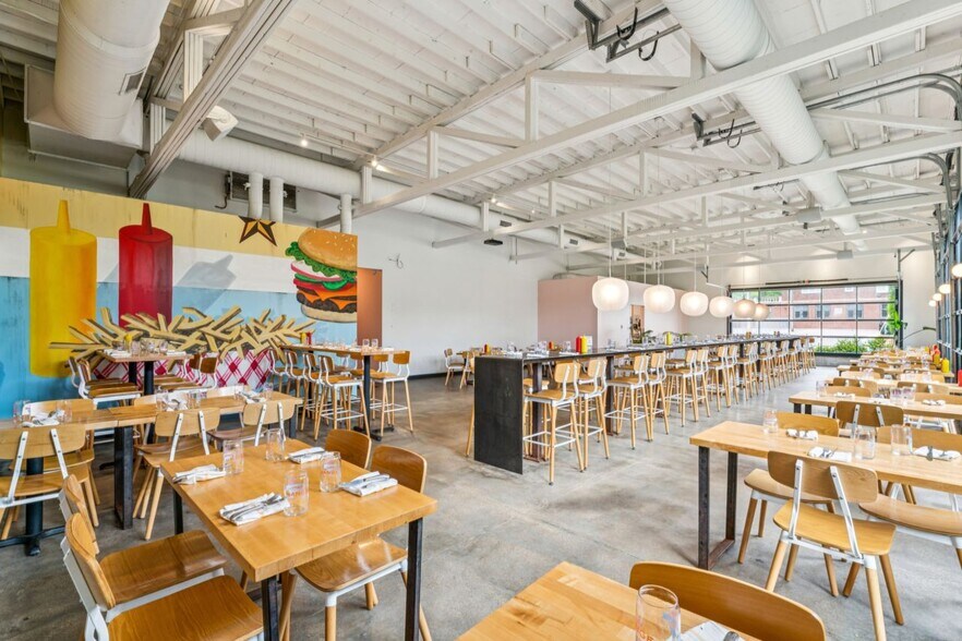 More Photos Of 4175 Shaw Blvd, Saint Louis Restaurant For Sale