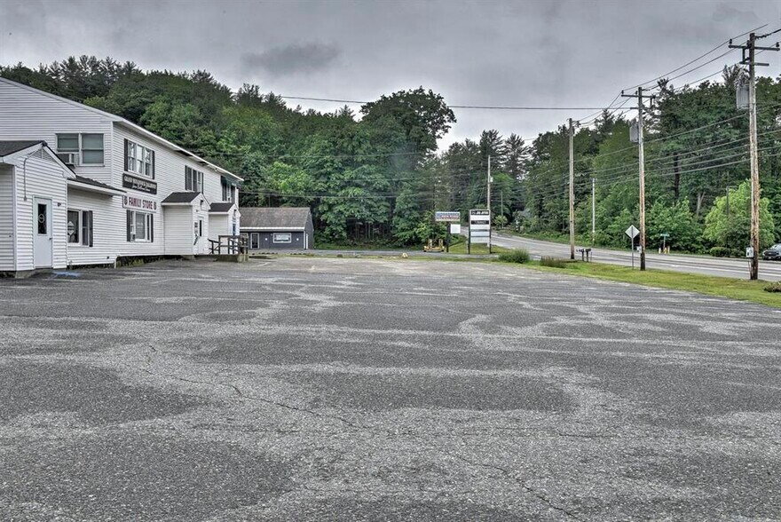 More Photos Of 132 Monadnock Hwy, Keene Storefront For Sale