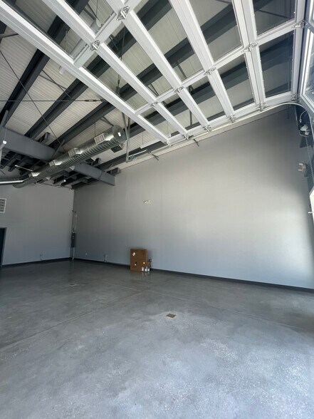 More Photos Of 4340 Spruill Ave, North Charleston Storefront Retail Office For Lease
