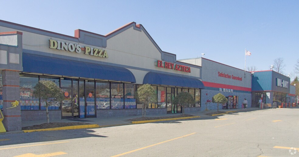 More Photos Of 405-421 N Main St, Jamestown General Retail For Lease