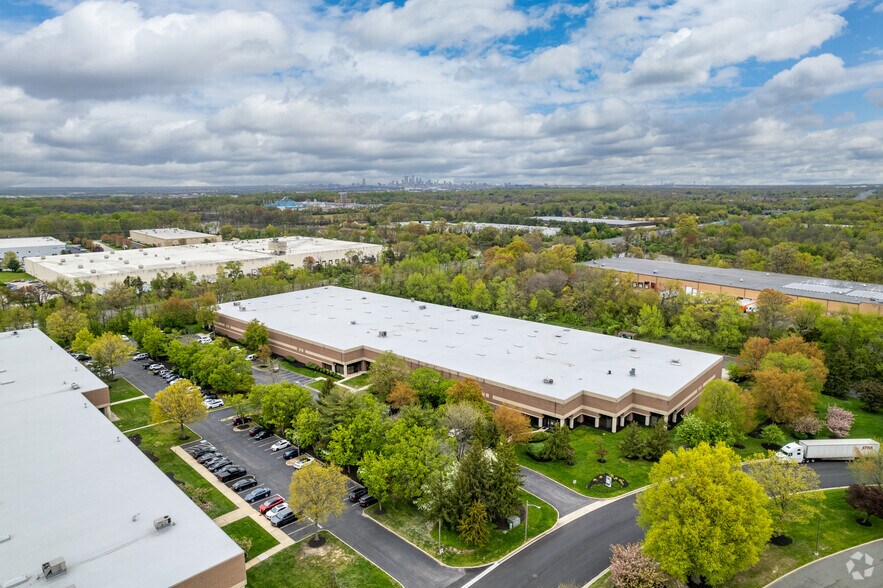 More Photos Of 1228 Forest Pky, West Deptford Distribution For Lease