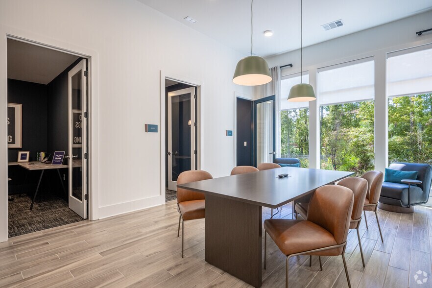 More Photos Of 12801 Lucks Ln, Midlothian Apartments For Sale
