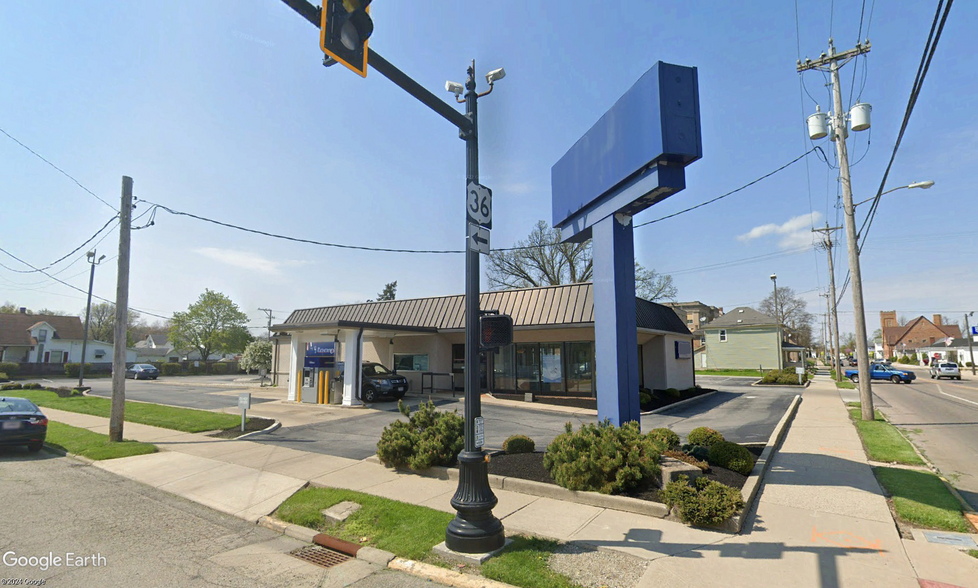 Primary Photo Of 200 N College St, Piqua Bank For Sale