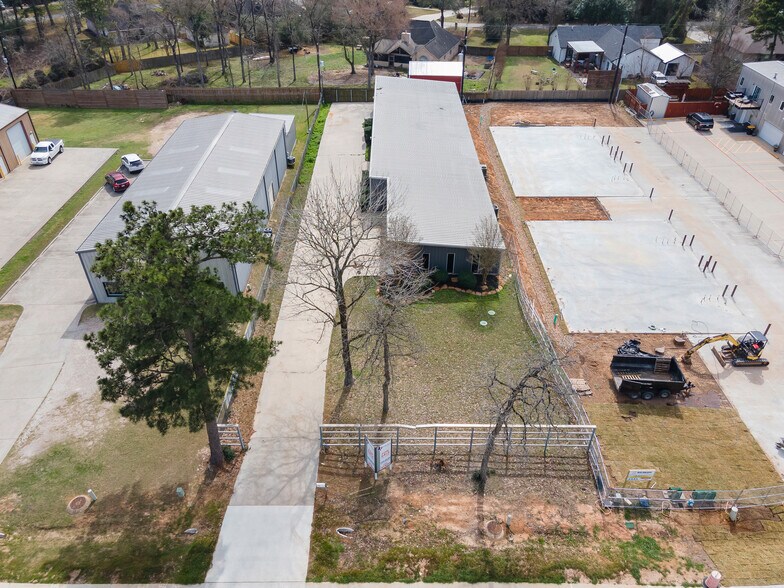 More Photos Of 32219 Tamina Rd, Magnolia Distribution For Lease