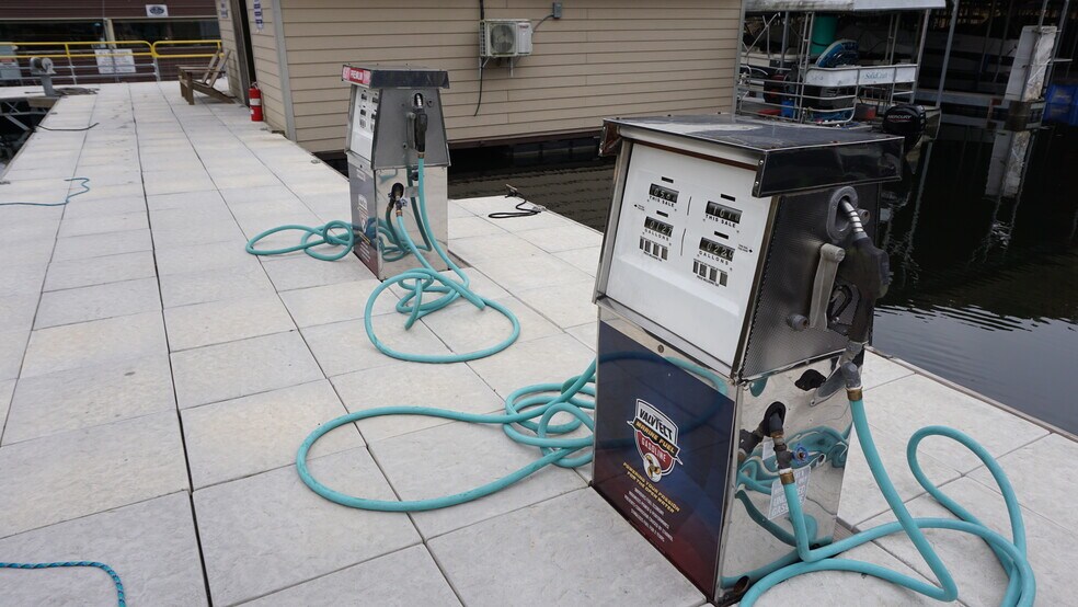 More Photos Of 440 Arlon Webb Rd, Celina Marina For Sale