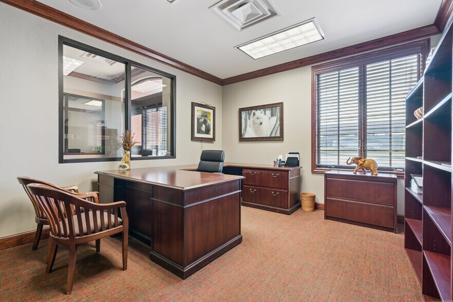 More Photos Of 525 S Jardot Rd, Stillwater Office Residential For Sale