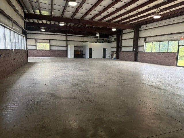 More Photos Of 32201 Queen Anne Hwy, Queen Anne Industrial For Lease