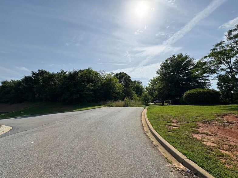 More Photos Of 0 Woodson St, Greenville Land For Sale