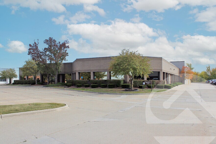 Primary Photo Of 7200 Miller Dr, Warren Research And Development For Lease