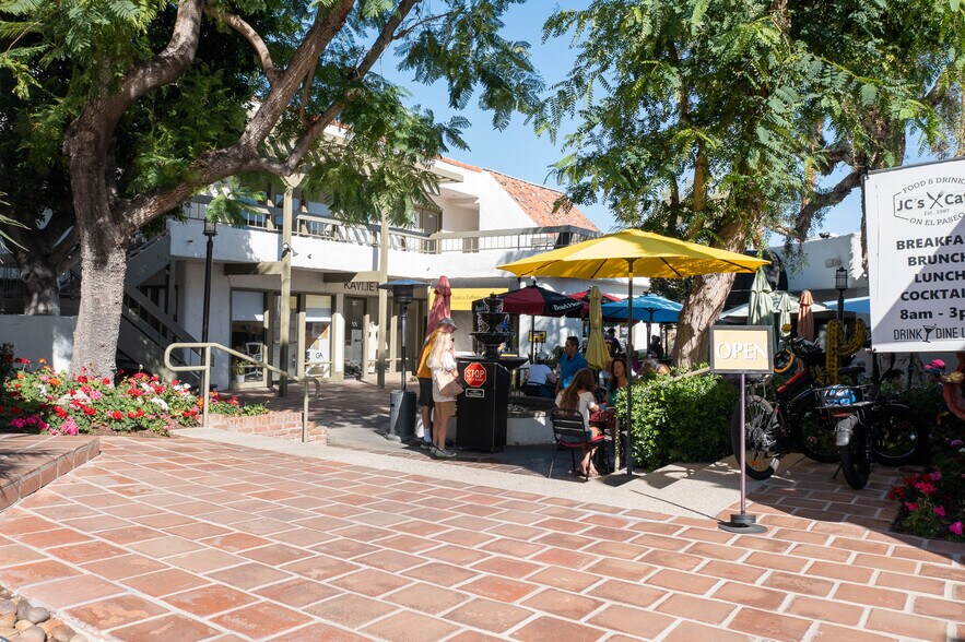 More Photos Of 73200 El Paseo, Palm Desert Storefront Retail Office For Sale