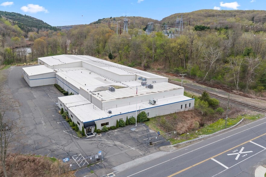 More Photos Of 760 Frost Bridge Rd, Watertown Industrial For Sale