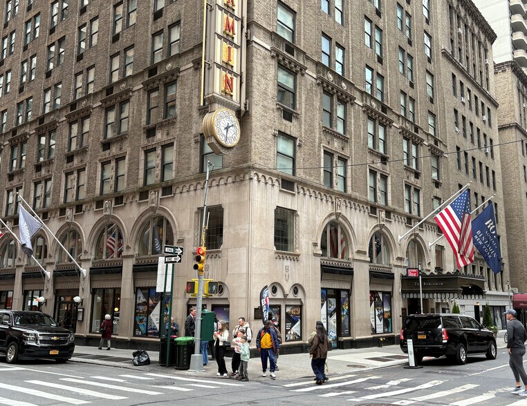 Primary Photo Of 567 Lexington Avenue, New York Hotel For Lease
