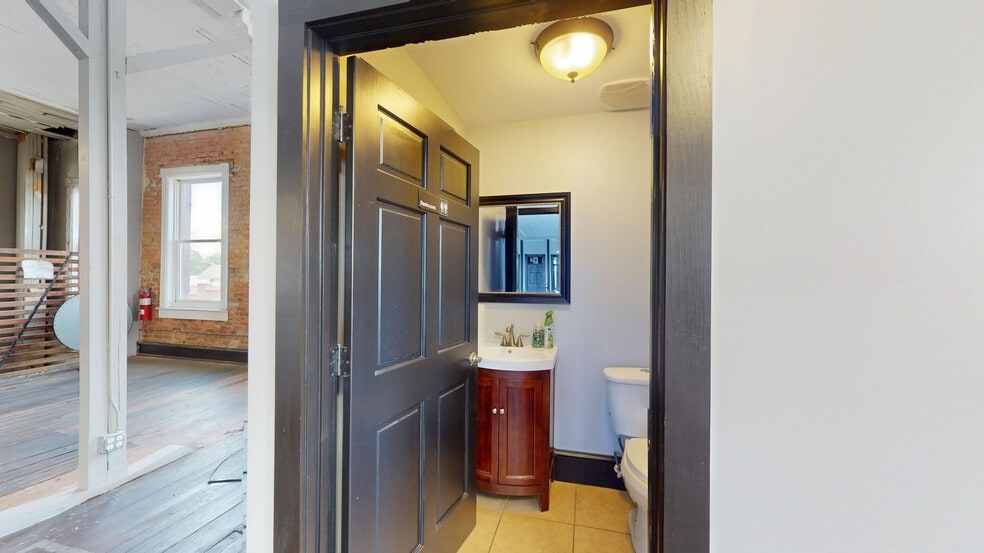 More Photos Of 110 N Broad St, Monroe Storefront Retail Office For Sale