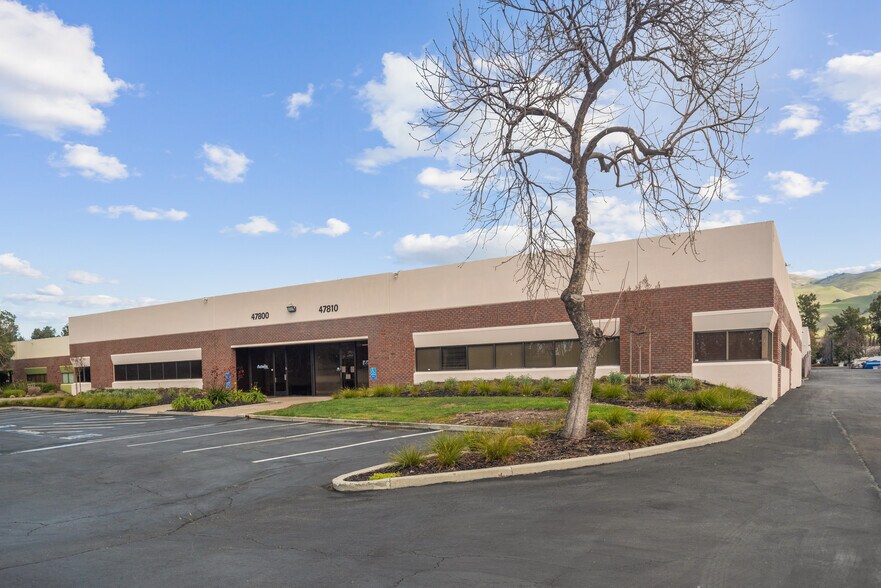 More Photos Of 47811-47825 Warm Springs Blvd, Fremont Unknown For Lease