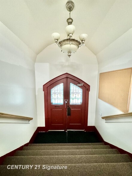 More Photos Of 1214 N Michigan Ave, Saginaw Specialty For Sale