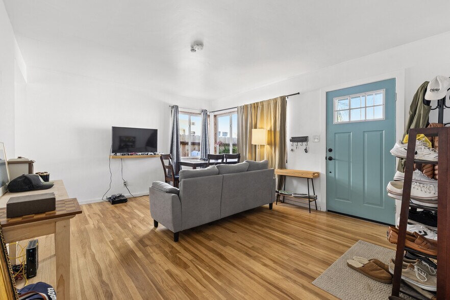 More Photos Of 4774 Wilson Ave, San Diego Apartments For Sale