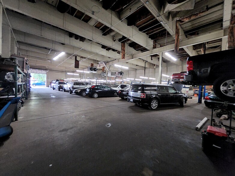 More Photos Of 1835 S State St, Salt Lake City Auto Repair For Sale