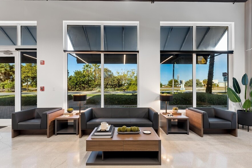 More Photos Of 826 N Dixie Hwy, Lantana Apartments For Sale