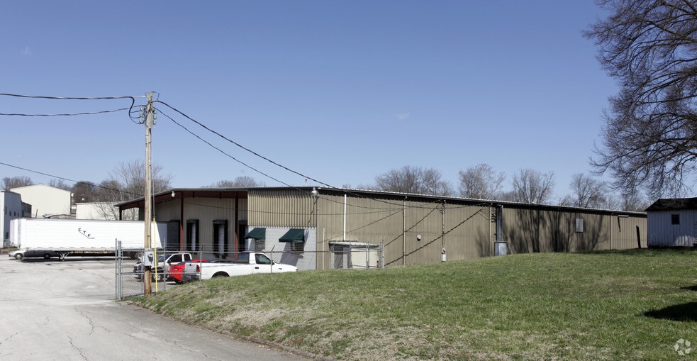 Primary Photo Of 2129 Chipman St, Knoxville Warehouse For Lease