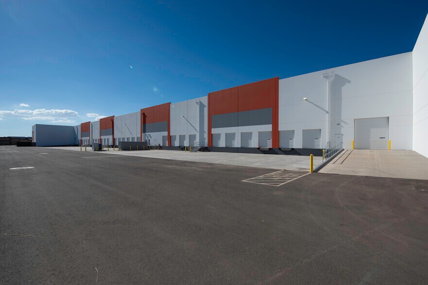 More Photos Of 8349 E Pecos Rd, Mesa Warehouse For Lease
