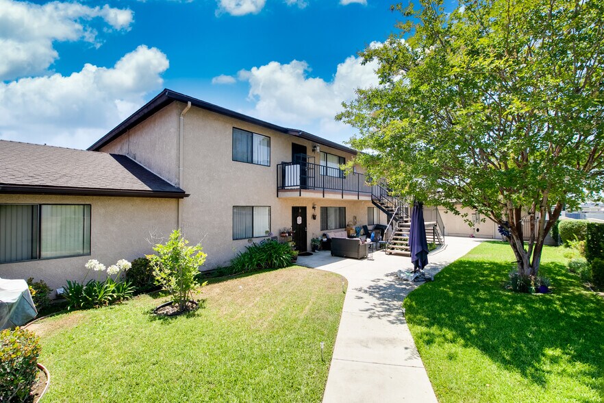 More Photos Of 529 N San Gabriel Ave, Azusa Apartments For Sale