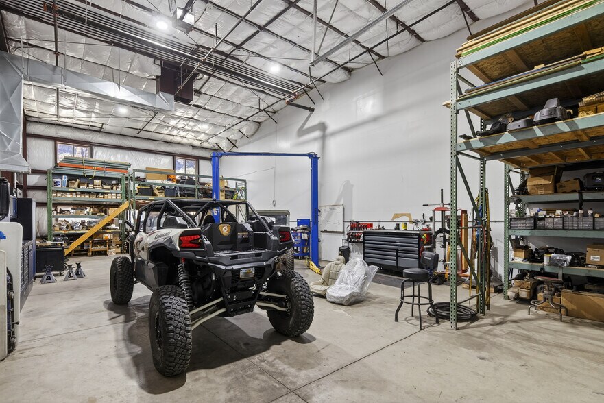 More Photos Of 11850 S Highway 191, Moab Warehouse For Sale