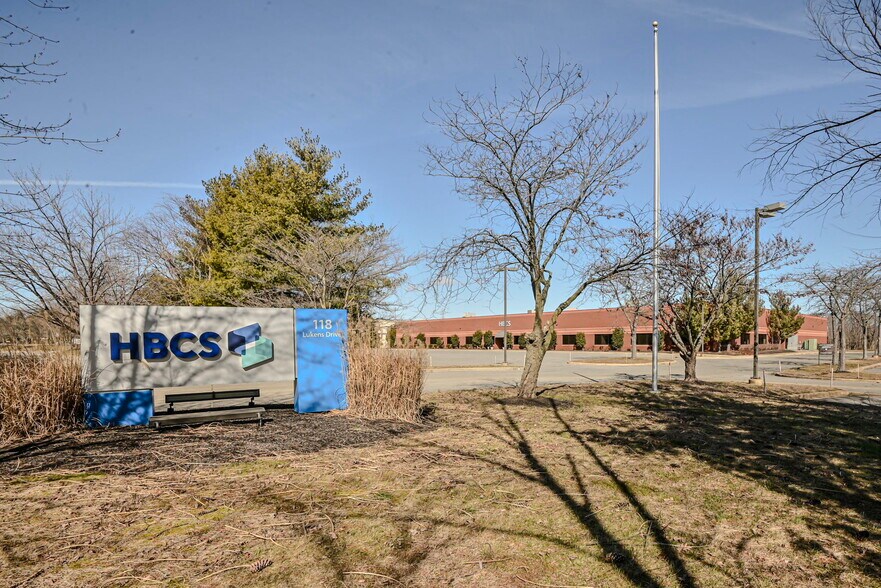 More Photos Of 118 Lukens Dr, New Castle Unknown For Lease