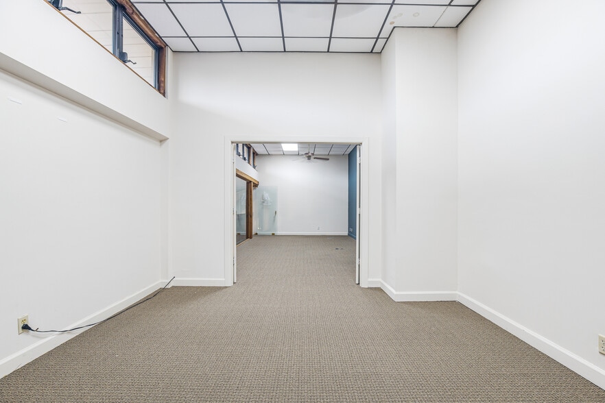 More Photos Of 5499 N Federal Hwy, Boca Raton Office For Sale