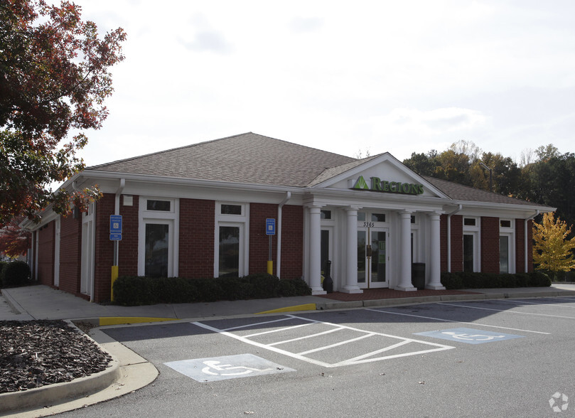 Primary Photo Of 3365 Cobb Pky NW, Acworth Bank For Lease