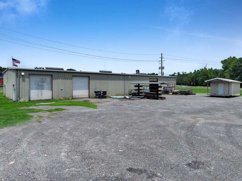 More Photos Of 4810 Evangeline Dr, Vidor Service For Sale