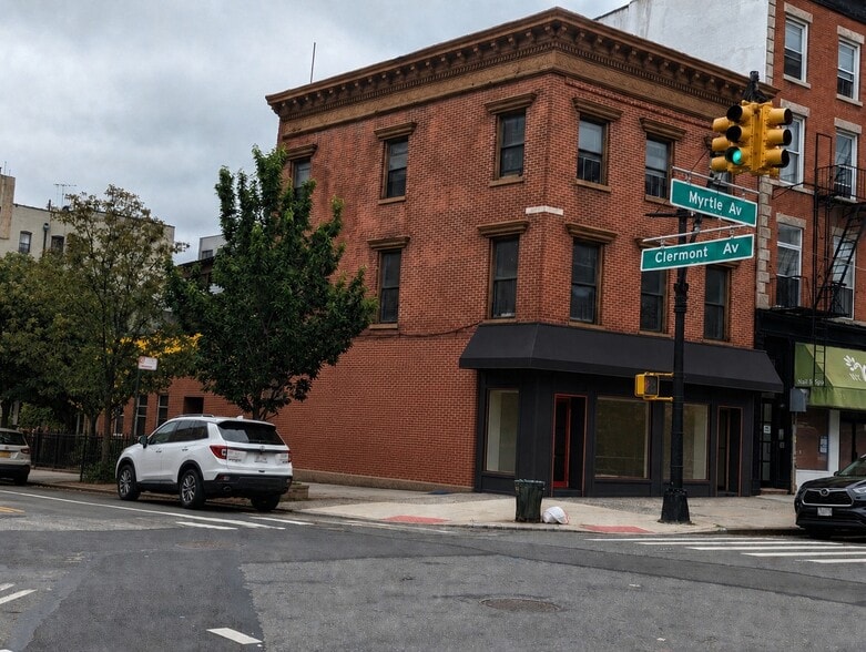Primary Photo Of 381 Myrtle Ave, Brooklyn Storefront Retail Residential For Lease