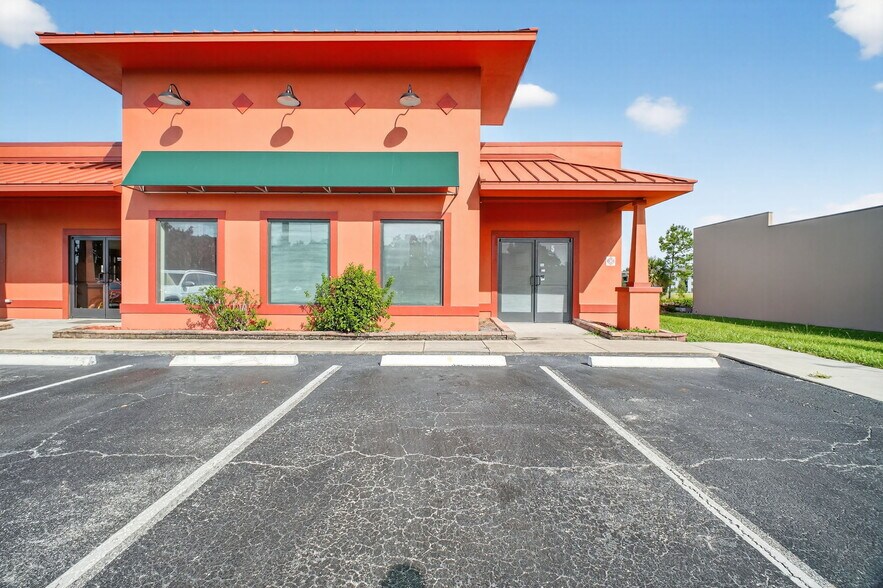 More Photos Of 9311 SW Sr-200, Ocala Freestanding For Lease