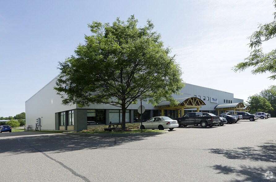 Primary Photo Of 740 Marshall Ave, Williston Industrial For Sale