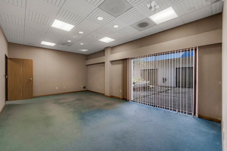 More Photos Of 400 E Park Ave, Chico Office For Sale