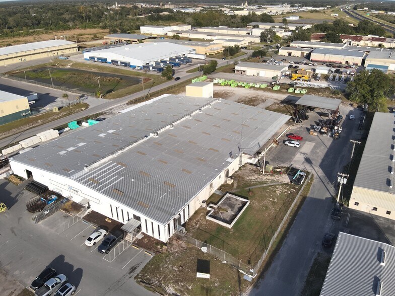 More Photos Of 3110 Reynolds Rd, Lakeland Warehouse For Lease