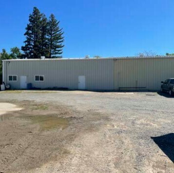 More Photos Of 1212 Lemen Ave, Woodland Warehouse For Sale