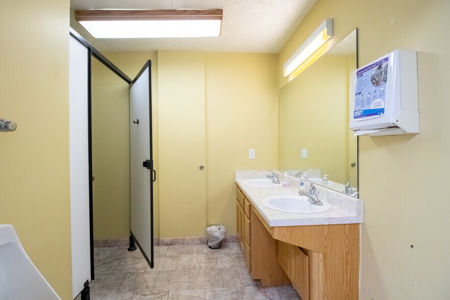 More Photos Of 1238 Sloan St, Murfreesboro Apartments For Sale