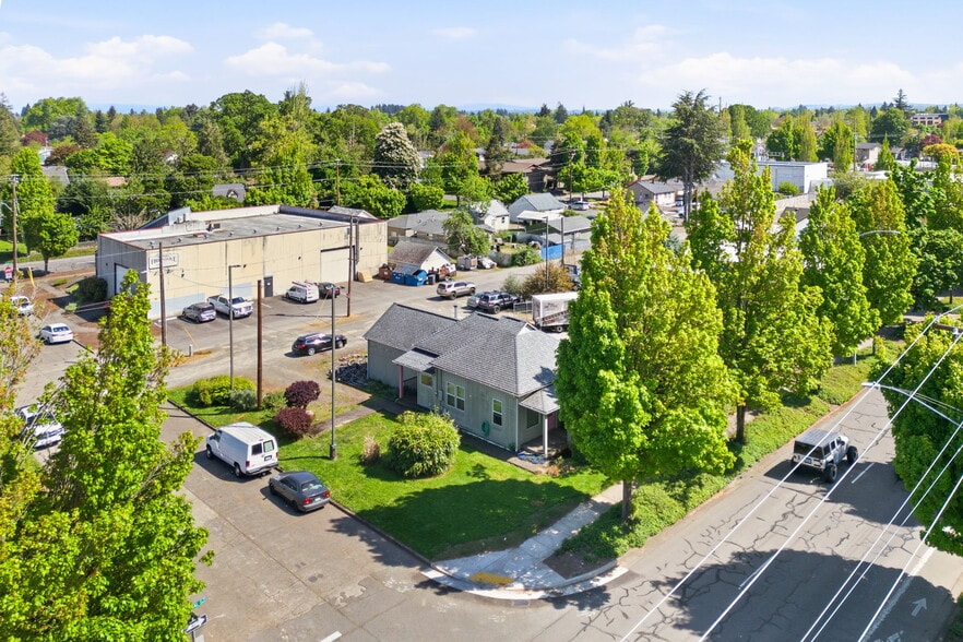 More Photos Of , Salem Unknown For Sale