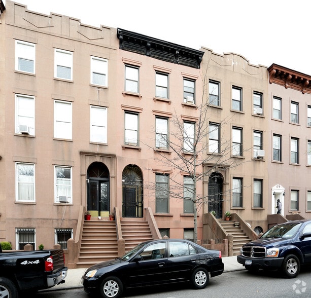 More Photos Of 602 Henry St, Brooklyn Apartments For Sale