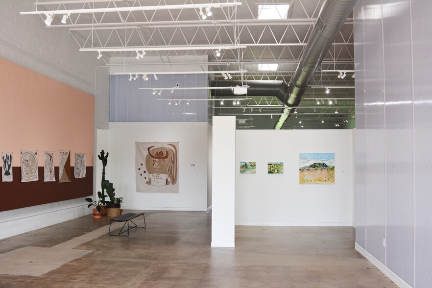 More Photos Of 2530-2532 Converse St, Dallas Light Manufacturing For Sale