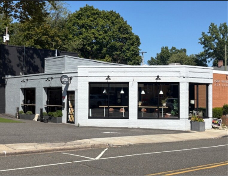 More Photos Of , Sea Cliff General Retail For Sale