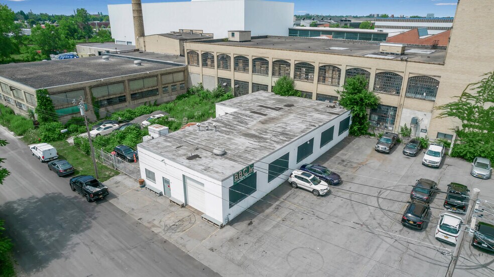 More Photos Of 142 Dutton Ave, Buffalo Warehouse For Sale