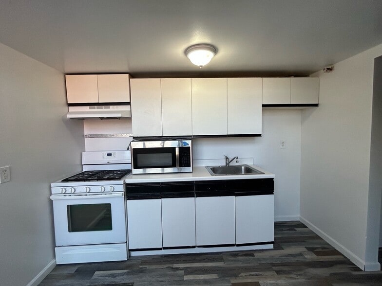 More Photos Of 220 Straight St, Paterson Apartments For Sale
