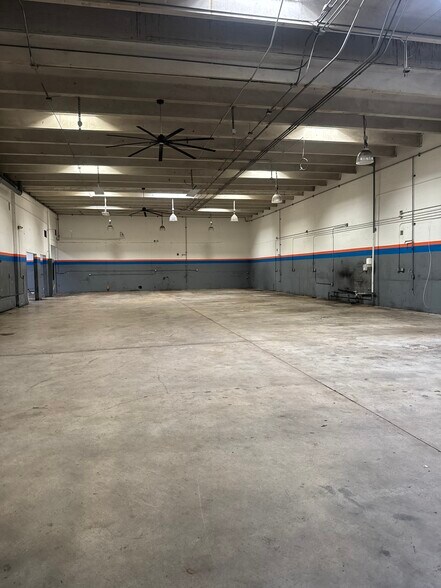 More Photos Of 10401 SW 186th St, Miami Service For Lease