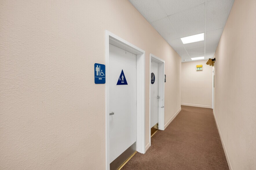 More Photos Of 2301-2323 Noriega St, San Francisco Medical For Sale