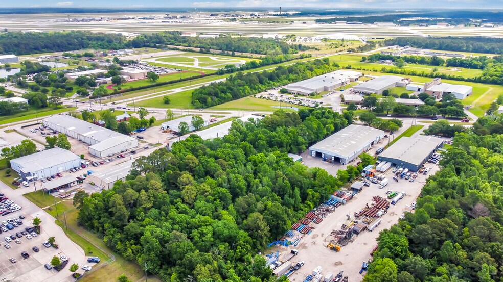 More Photos Of 16623 Aldine Westfield Rd, Houston Warehouse For Sale