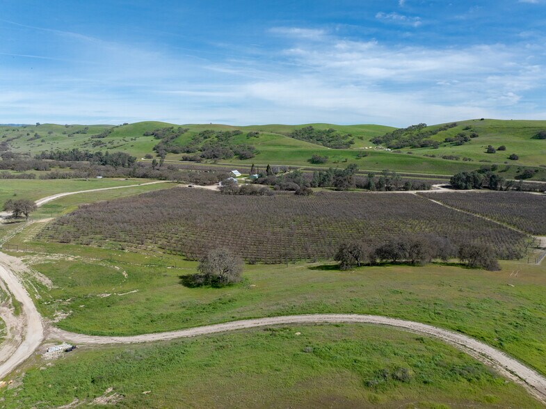 More Photos Of 77620 Lowes Canyon rd, San Miguel Land For Sale