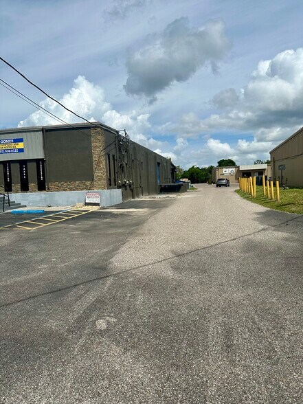 More Photos Of 1011 W Lancaster Rd, Orlando General Retail For Sale