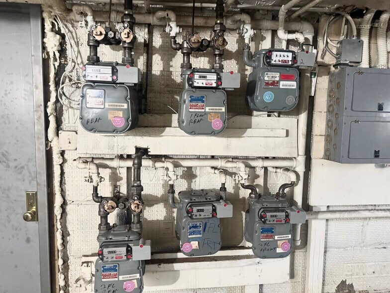 More Photos Of 36-31 30th St, Astoria Apartments For Sale