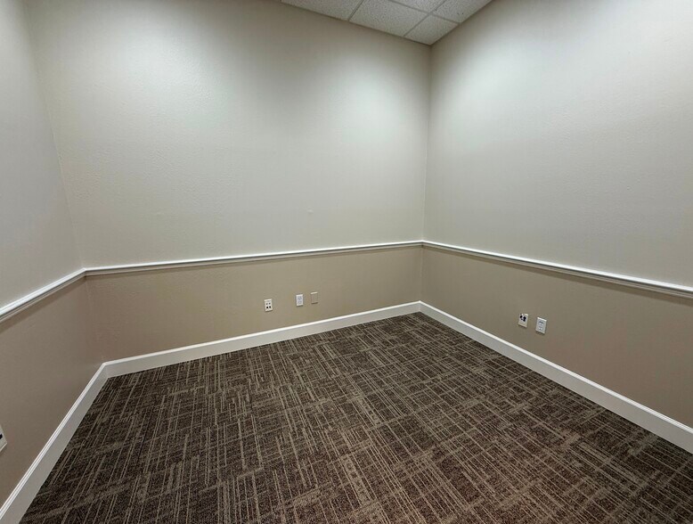 More Photos Of 1200 W Granada Blvd, Ormond Beach Medical For Lease